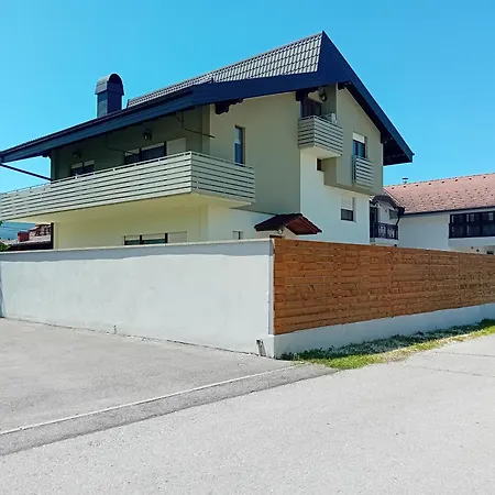 Apartment Ines