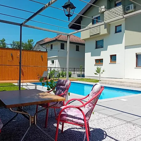 Apartment Ines *