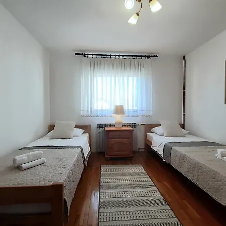 Ines Apartment