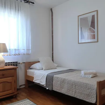 Ines Apartment *